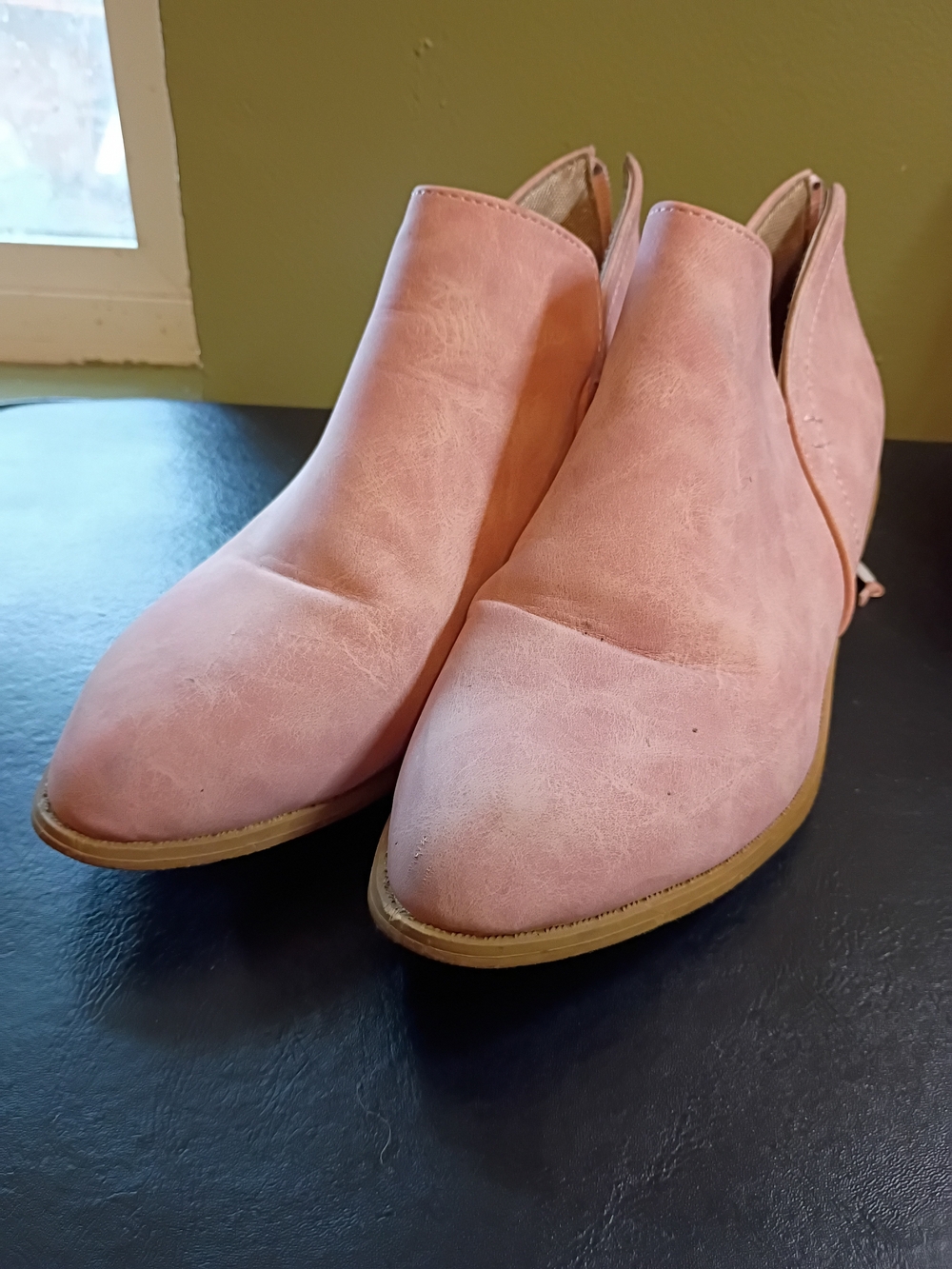 Women's Pink Ankle Booties - Fashionable Zip Up Back